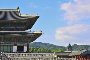 Obraz premium 한국의 고궁 건축물의 아름다움