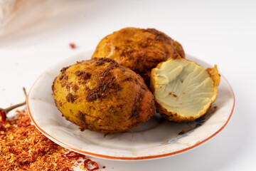 Charcoal-roasted hard-boiled eggs with Northeast China specialty foods