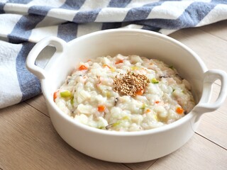 한국의 전통음식 야채죽 
