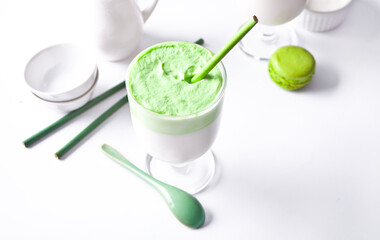 Dalgona Matcha Latte,creamy whipped matcha green tea