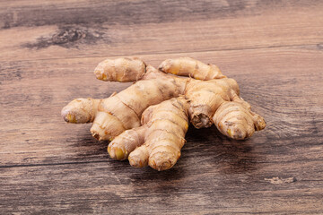 Natural organic raw ginger root