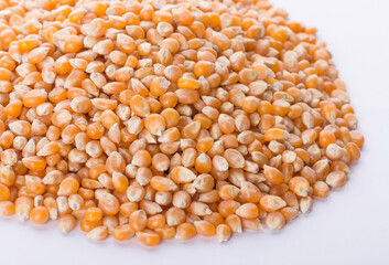 Small pile of poping corn ready for preparation