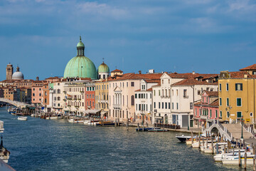 Fototapeta na wymiar San Simeone Piccolo church on the Grand Canal in Venice, Italy