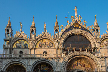 Naklejka premium St. Mark's square with iconic sights of St. Mark's basilica in Venice, Italy