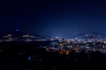Fototapeta premium グラバースカイロードからの長崎市街地夜景