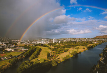 Obraz premium Rainbow in the sky, Honolulu, Oahu, Hawaii | Nature Landscape Travel