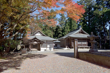 Obraz premium 秋の比叡山延暦寺 前唐院と法華三昧堂 滋賀県大津市