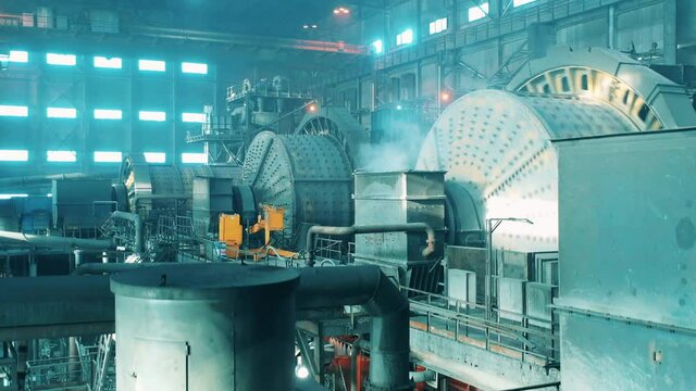 Mining factory premises with several grinding mills