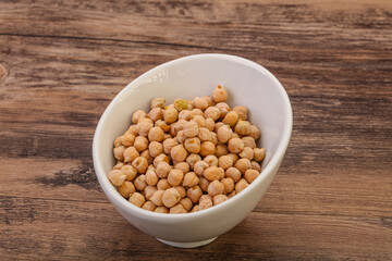 Vegan cuisine - Dry chickpea heap