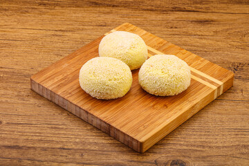 Raw potato zrazy for cooking
