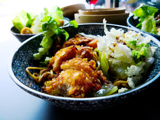 Noodles with Vegetables and Chicken
