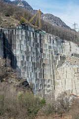Granitsteinbruch bei Lodrino, Kanton Tessin, Schweiz