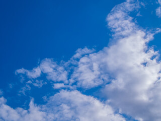 Naklejka na ściany i meble sunny blue sky with cloudy