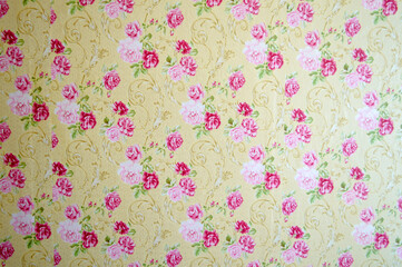Old spring wallpaper with beautiful flowers