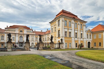 Fototapeta na wymiar Duchcov castle, Duchcov, West Bohemia, Czech republic, 18. 8. 2020