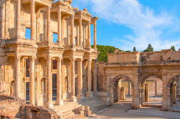 Obraz premium Celsus Library in Ephesus - Selcuk, Turkey