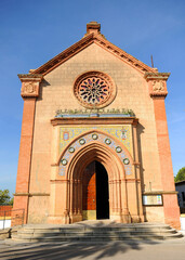 Fototapeta na wymiar Iglesia de San Fernando en Villanueva del Río y Minas, provincia de Sevilla, España