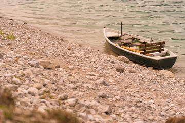 Fischerboot am Strand
