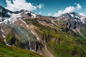 Fototapeta na wymiar Panoramic view of the Alps along the Grossglockner High Alpine Road, Austria.