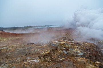 The geothermal area of Gunnuhver is located in the western part of the Reykjanes peninsula