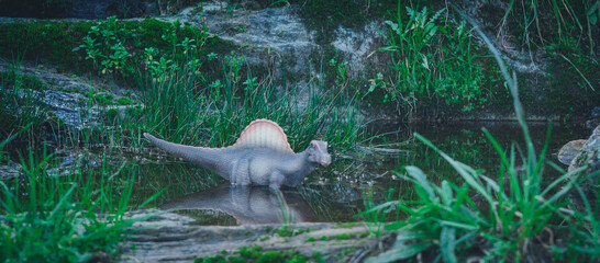 Espinosaurio, el mayor depredador de la prehistoria.  © J.M. Tornero