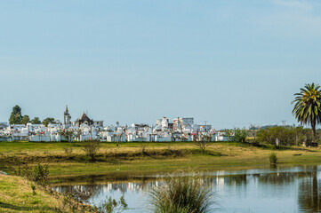 Cementerio de San Gregorio de Polanco ubicado demasiado cerca de lago