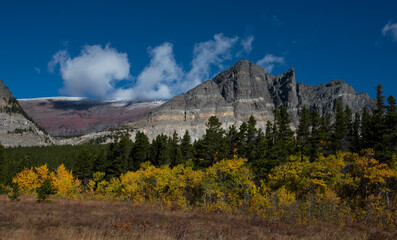 USA, Montana. Autumn in Glacier National Park.