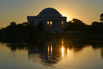 Obraz premium Thomas Jefferson Memorial during sunrise - Washington D.C. United States of America