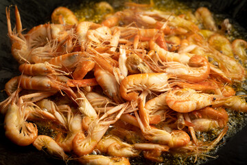 Shrimp Braised in Oil with Chinese Characteristics Home-cooked Splint