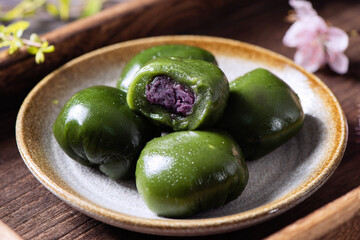 china Sweet Green Rice Ball,Qingming festival fruit