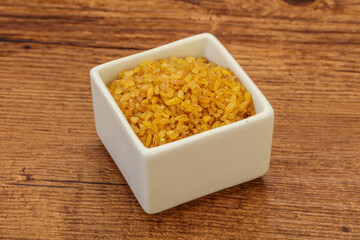 Vegetarian cuisine - dry bulgur for cooking