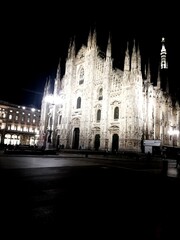 Fototapeta na wymiar Duomo of Milan