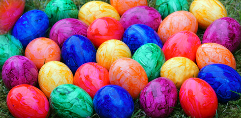 Fototapeta na wymiar Colored Easter eggs, image filling, header, headline, panorama, banner