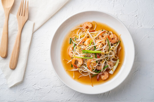 Stir Fried Bean Sprouts with Shrimp with oyster sauce.