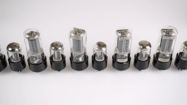 Receiving Amplifier Lamps For Circuitry Solutions.