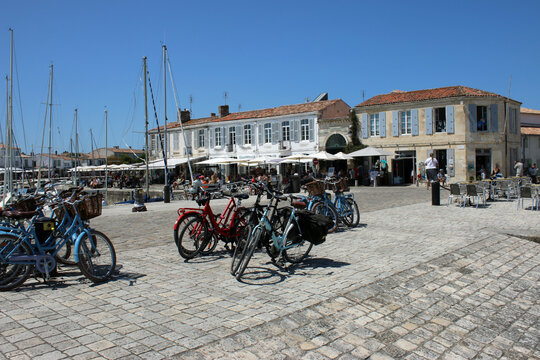 Saint Martin de R&eacute; - &Icirc;le de R&eacute;
