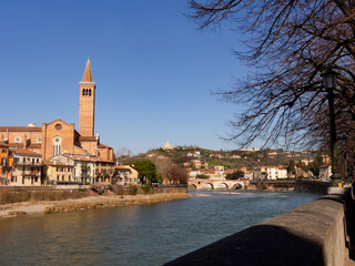 Obraz premium Panorama of the old city of Verona, view on Sant'Anastasia church near the 