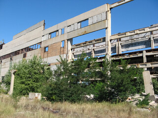 Chyhyryn Nuclear Power Plant. The building of the abandoned Ukrainian nuclear power plant Chigirinskaya. The ruins of buildings and structures. © Deniz