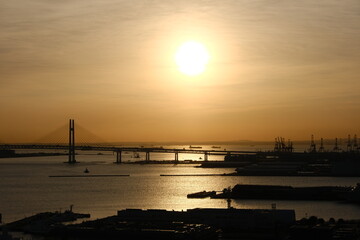 みなとみらいの朝焼け