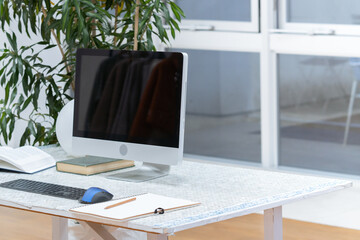 ビジネスイメージ　デスクトップパソコン