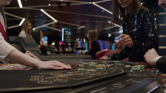 blackjack in an elite casino