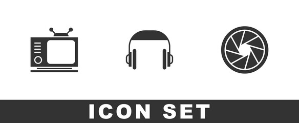 Set Retro tv, Headphones and Camera shutter icon. Vector
