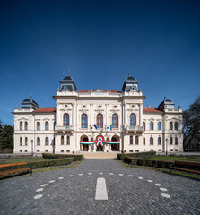 Fototapeta na wymiar Town hall in Kisujszallas, Hungary