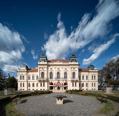 Fototapeta premium Town hall in Kisujszallas, Hungary