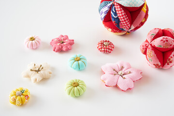 ちりめん細工　春のイメージ