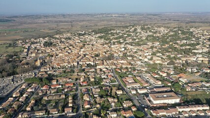 village du sud de la France (Salles-d'Aude près de Narbonne et du massif de la Clape)