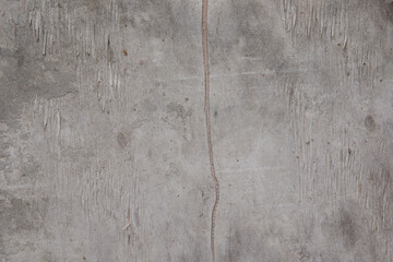 Wooden background with a deep crack in the middle of the phong