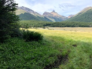 Valle de tierra mayor