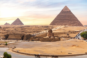 Fototapeta na wymiar The Great Sphinx and the Egypt Pyramid Complex nearby, Giza