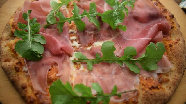 Pizza con rucola e San Daniele ft2101_0659 Пицца с ветчиной и рукколой 햄과 로켓 피자